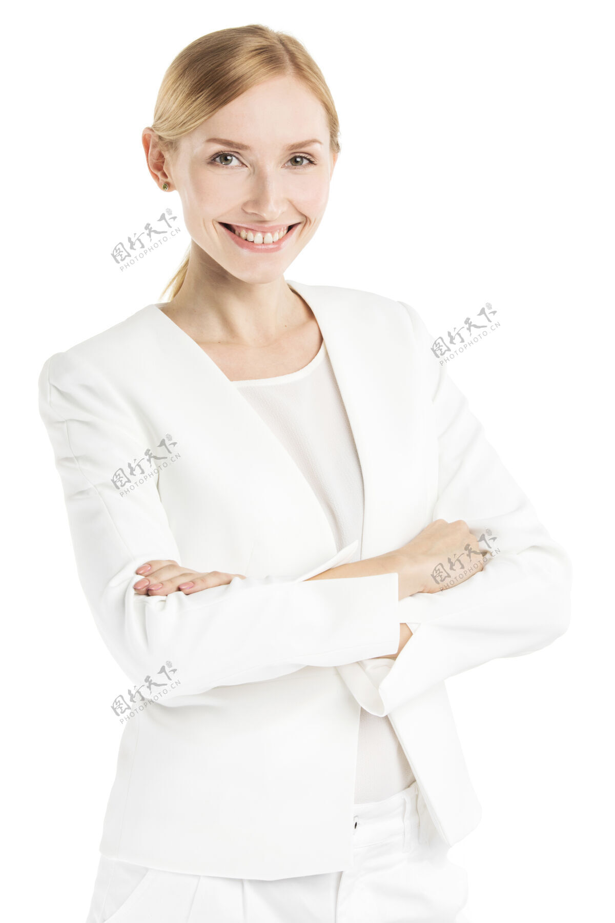 领导在白色背景上 穿着白色西装 面带微笑的成熟女商人的肖像女人工人快乐