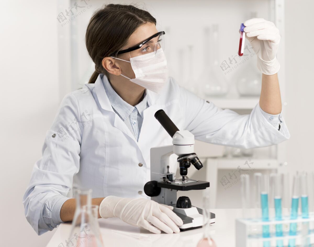 工作在实验室工作的女人 特写女人女人成人