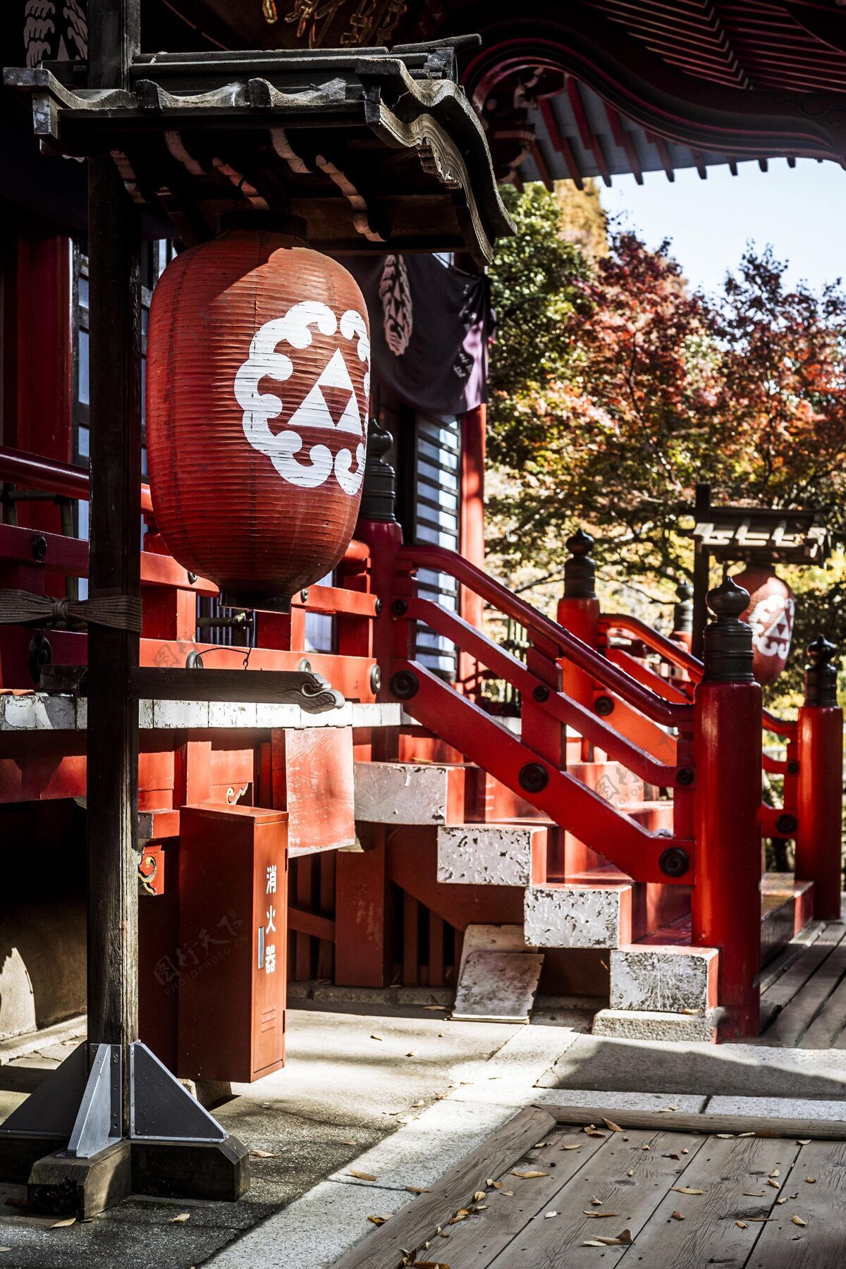 木制传统木制日本寺庙侧视图建筑垂直精神