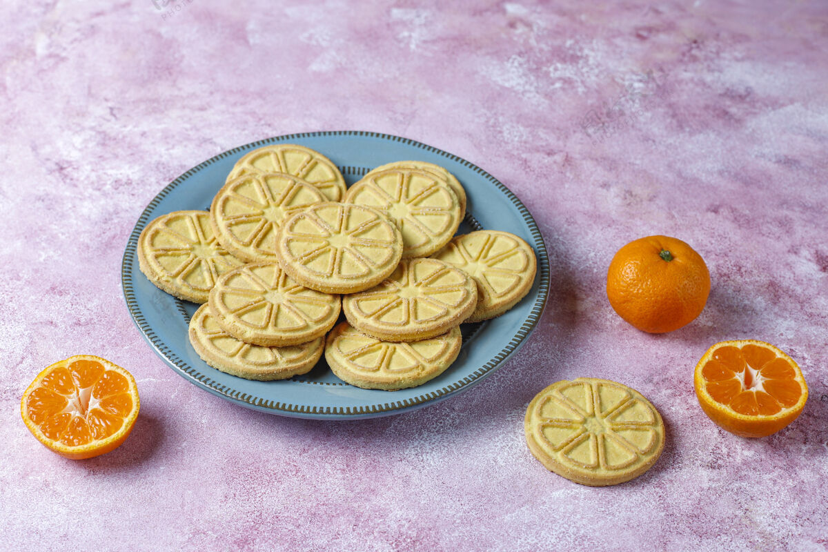 柑橘柑橘片形状的美味饼干传统切片饮食